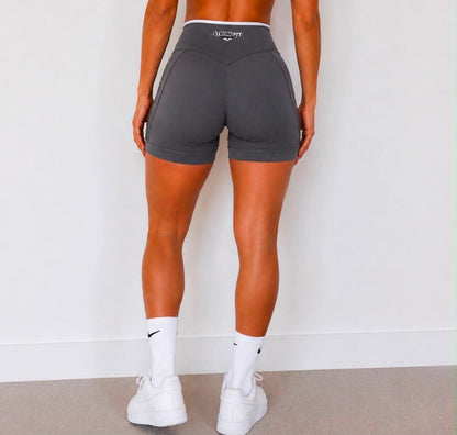 Short Deportivo Push Up Gris con Líneas Blancas